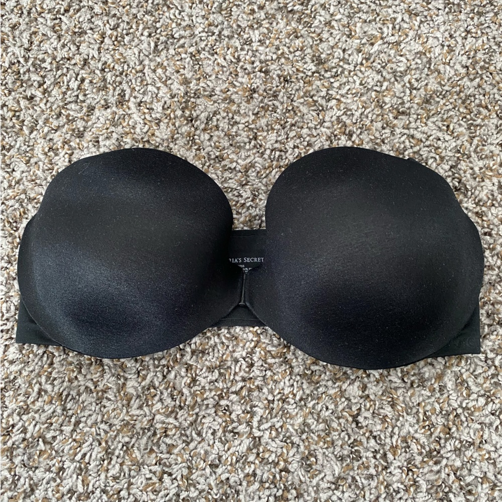 Victoria’s Secret Strapless Front Closure 34D